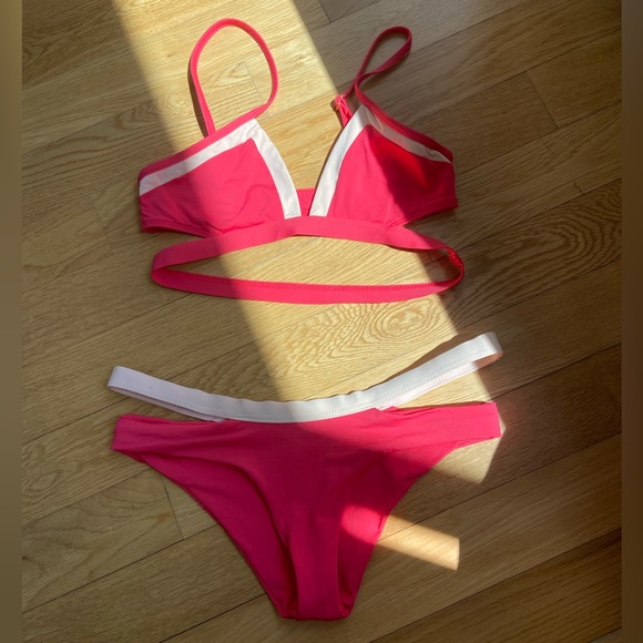 LSPACE Pink Bikini Top and Bottom - Picture 1 of 4